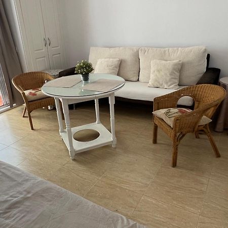 Magnifico Apartamento En La Carihuela, Torremolino Торемолинос Екстериор снимка