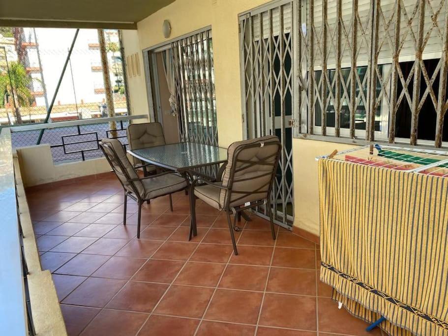 Magnifico Apartamento En La Carihuela, Torremolino Торемолинос Екстериор снимка