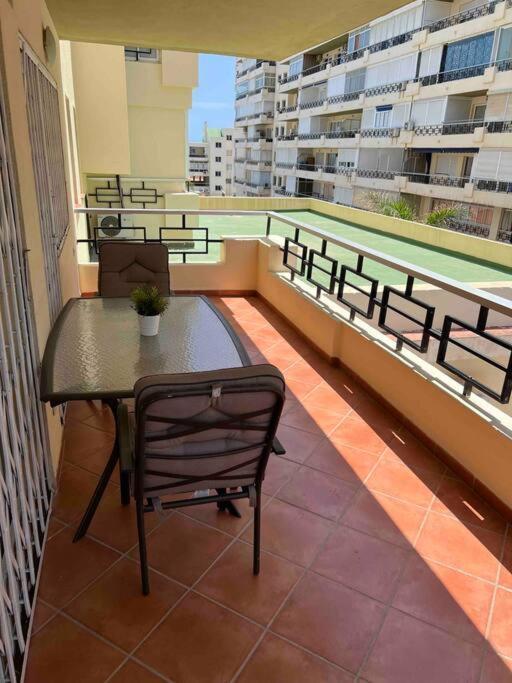 Magnifico Apartamento En La Carihuela, Torremolino Торемолинос Екстериор снимка