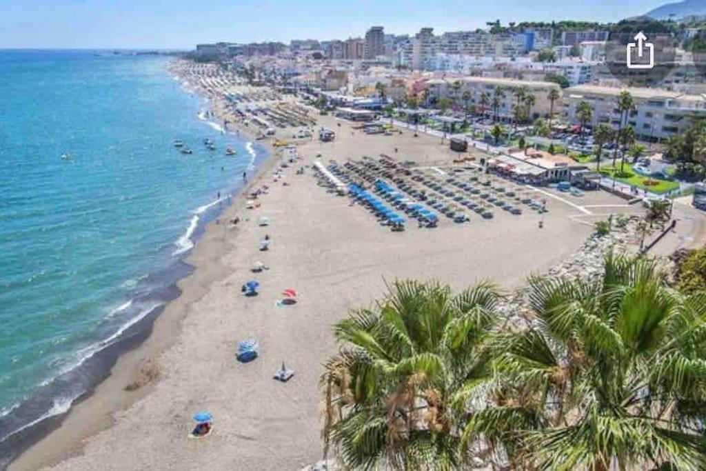 Magnifico Apartamento En La Carihuela, Torremolino Торемолинос Екстериор снимка
